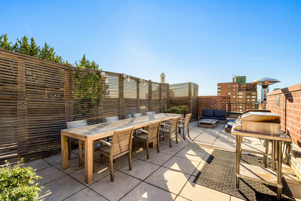 225 Rector Place, Unit 9J photo 14