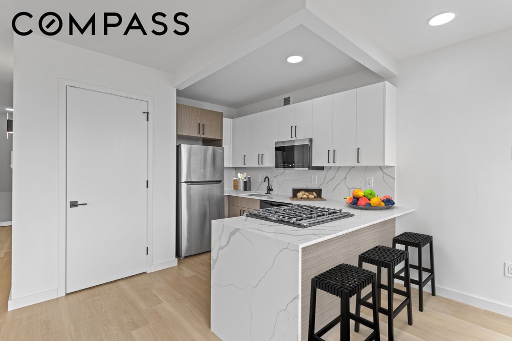 3112 Emmons avenue, Unit 3120A2 photo 3