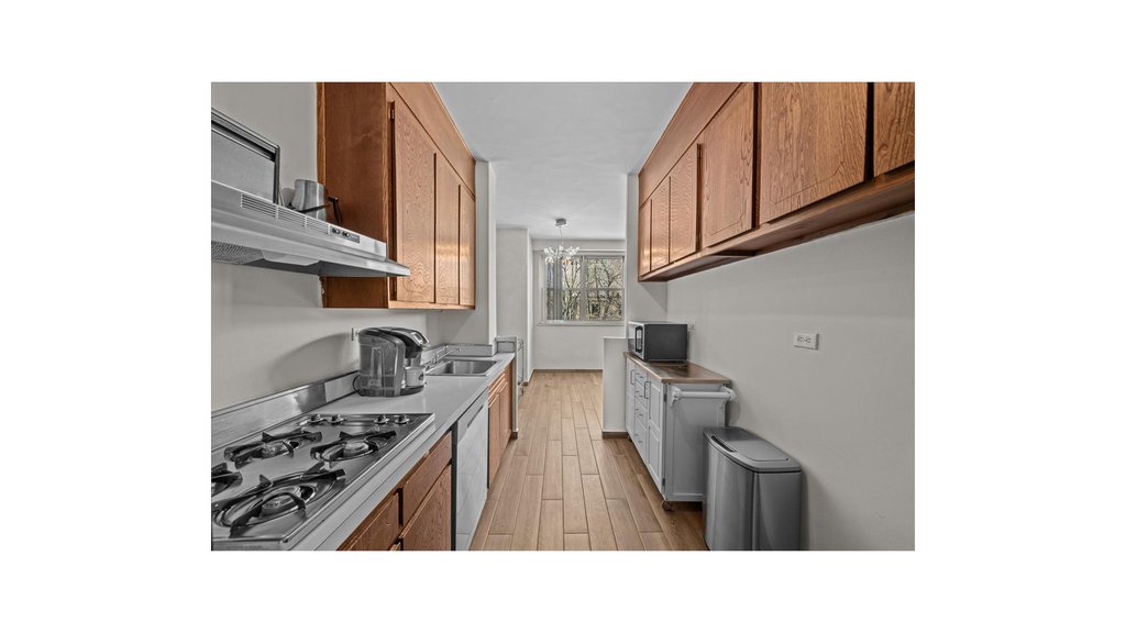 555 Kappock Street, Unit 4J photo 10