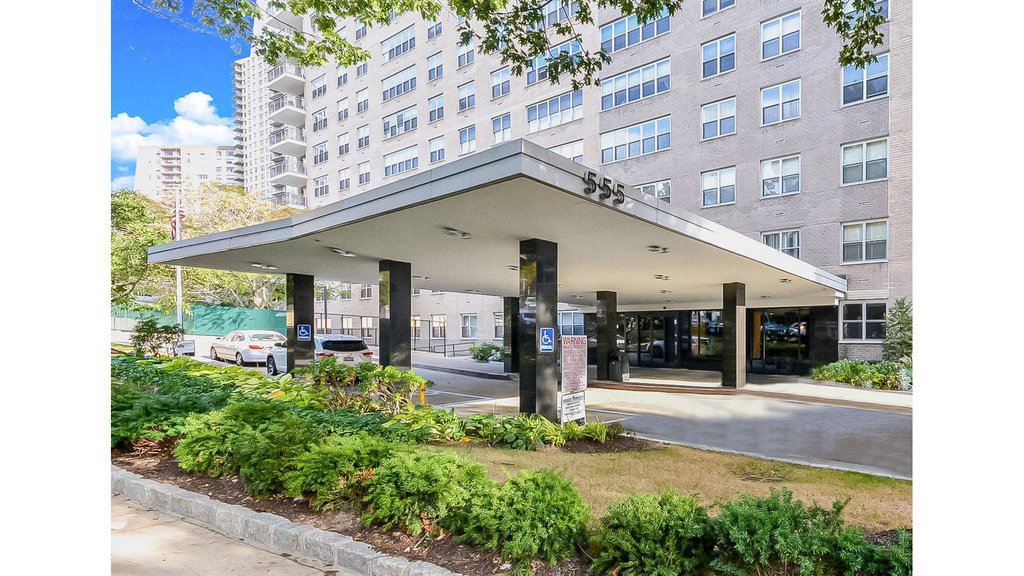 555 Kappock Street, Unit 4J photo 16