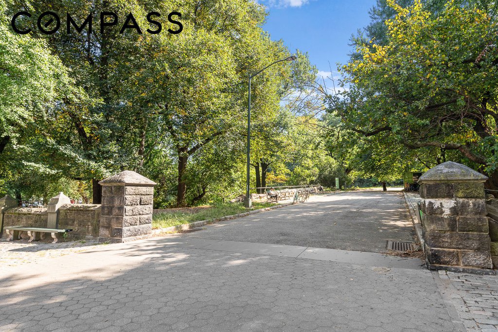 301 West 110th Street, Unit 1C photo 9