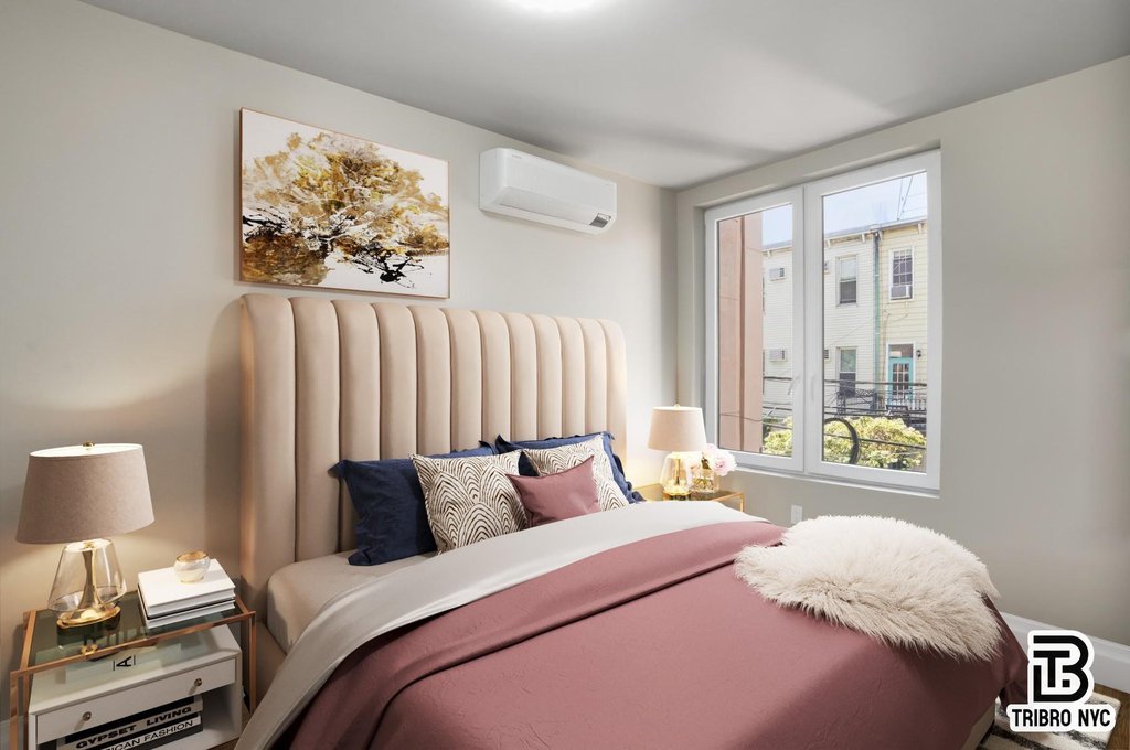 129 Russell Street, Unit 1E photo 4