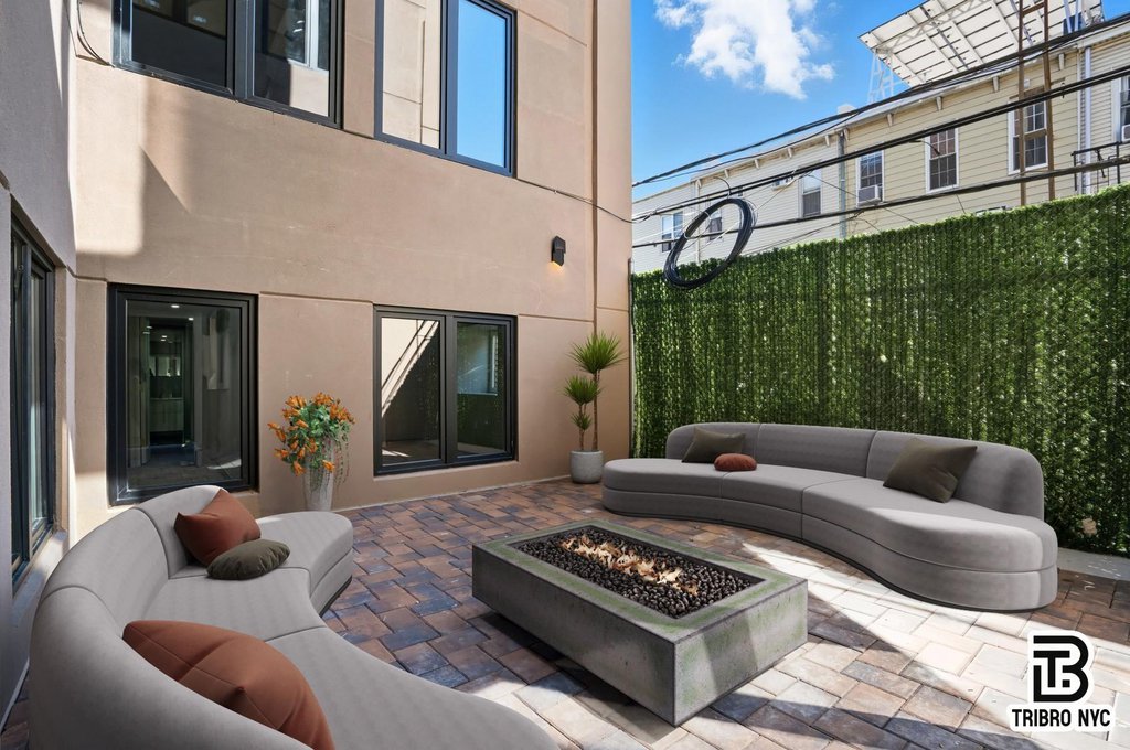 129 Russell Street, Unit 1E photo 14