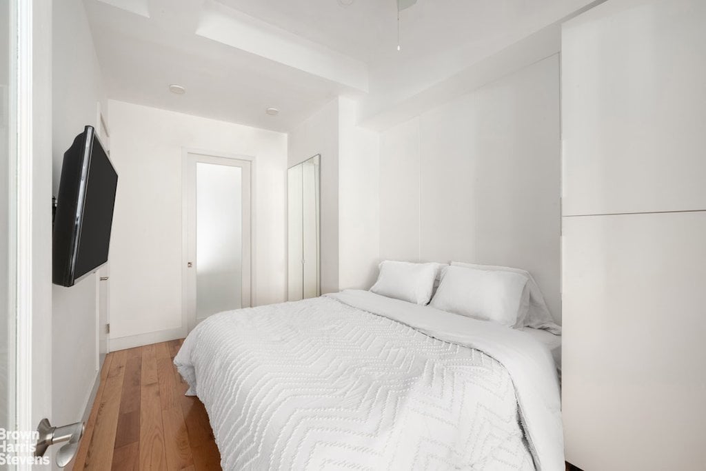 315 Seventh Avenue, Unit 3D photo 6