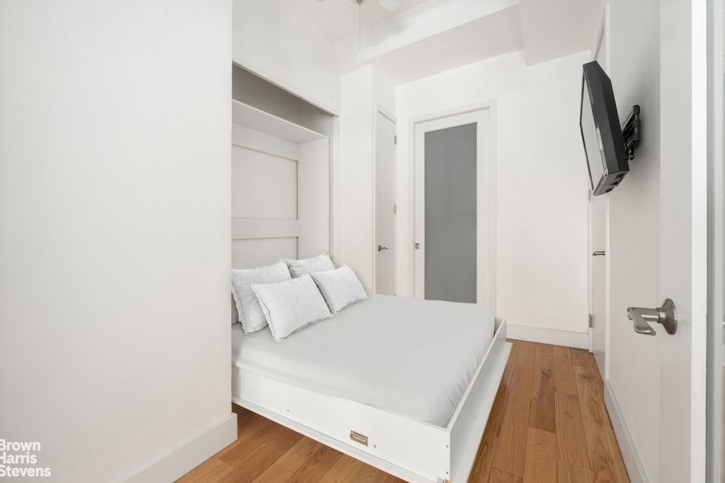315 Seventh Avenue, Unit 3D photo 8