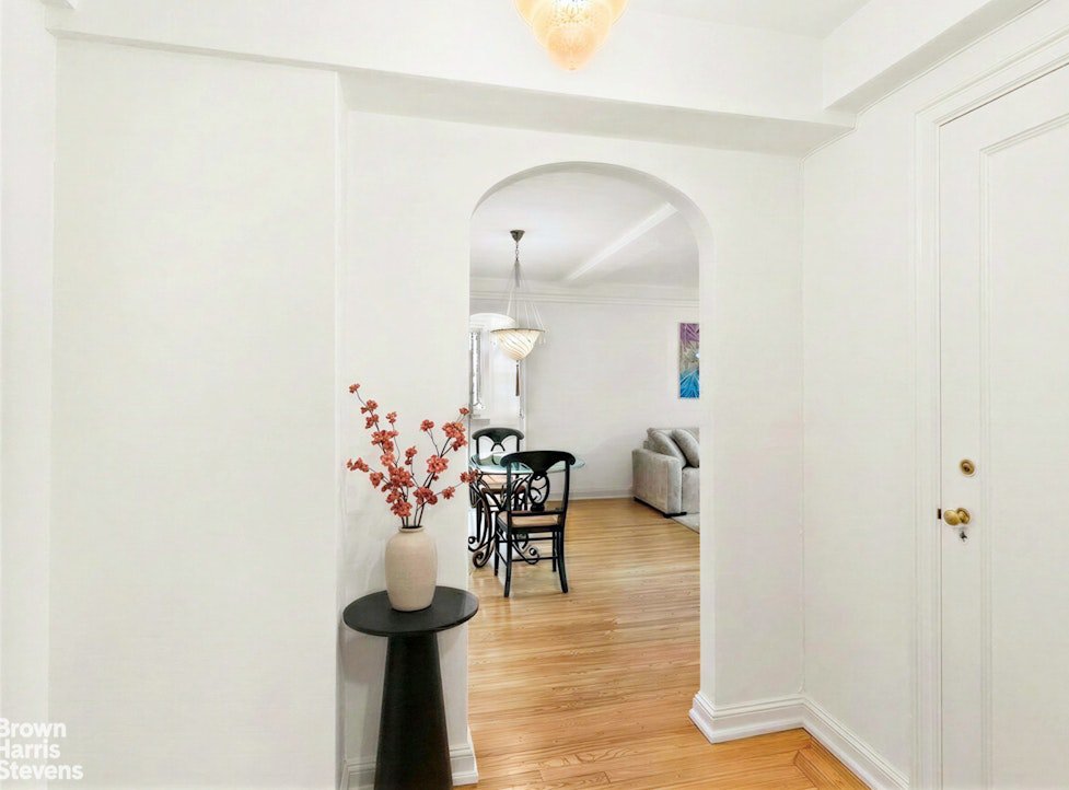 220 East 73rd Street, Unit 9H