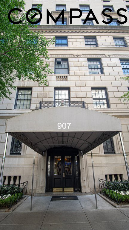 907 Fifth Avenue, Unit 4F