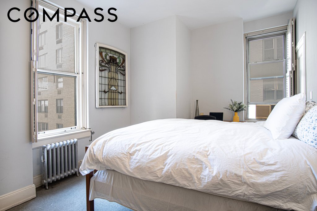 907 Fifth Avenue, Unit 4F photo 11