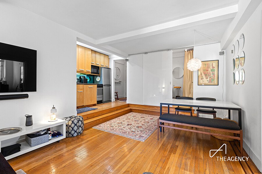 200 West 20th Street, Unit 303 photo 2