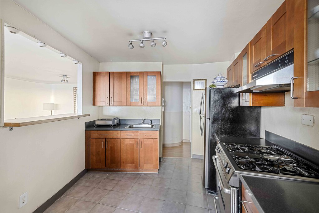 1020 Grand Concourse, Unit 22N photo 15