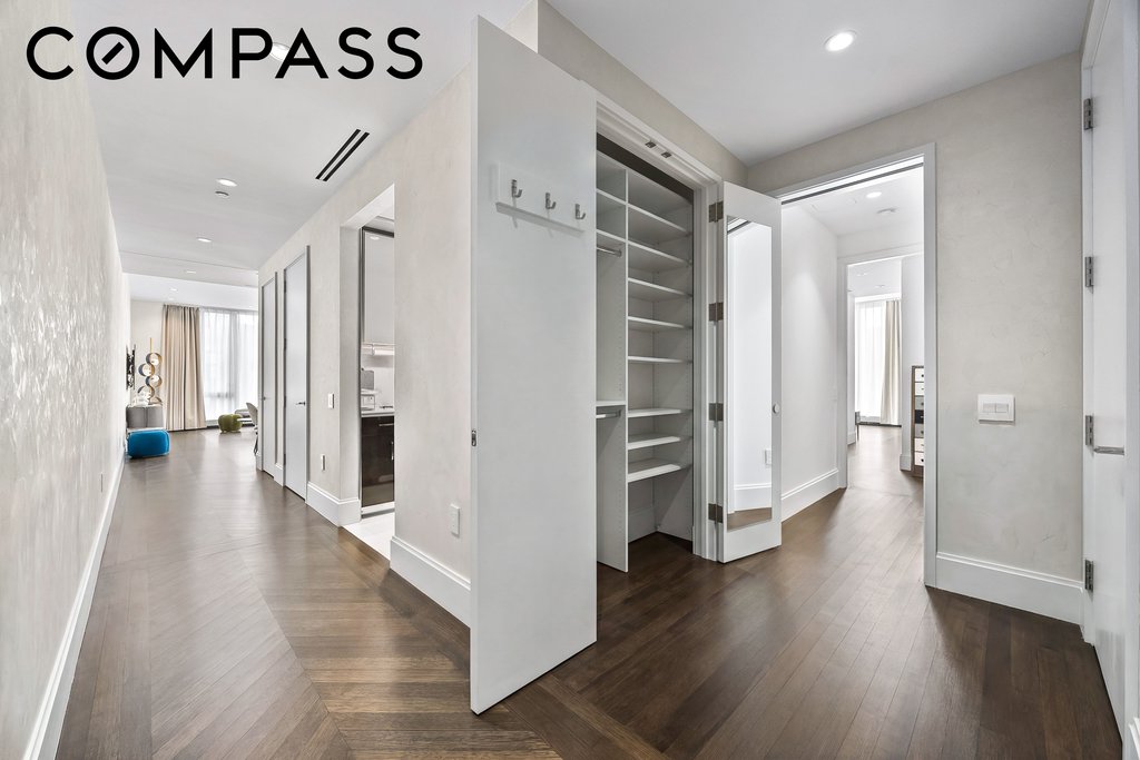 217 West 57th Street, Unit 36D photo 3
