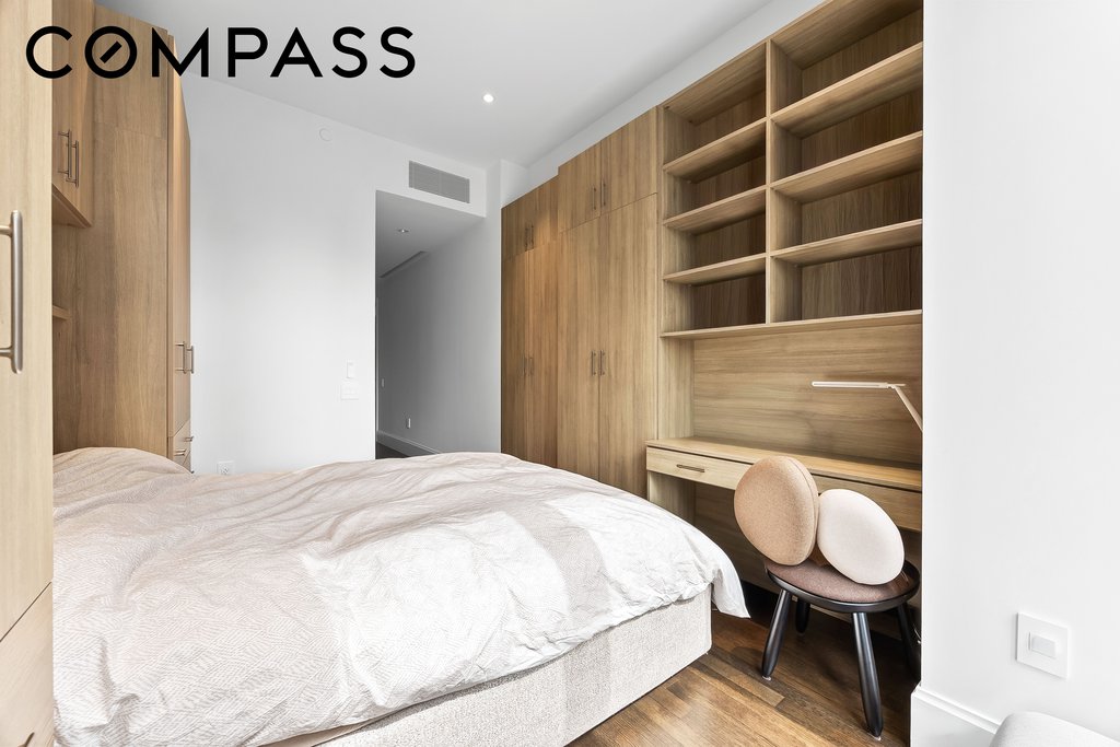 217 West 57th Street, Unit 36D photo 13