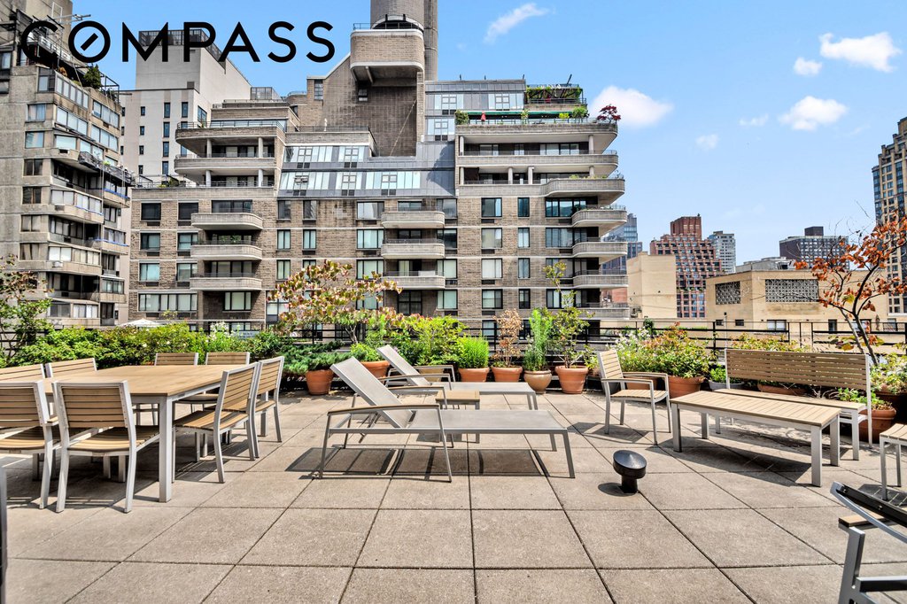 310 East 49th Street, Unit 1E photo 7