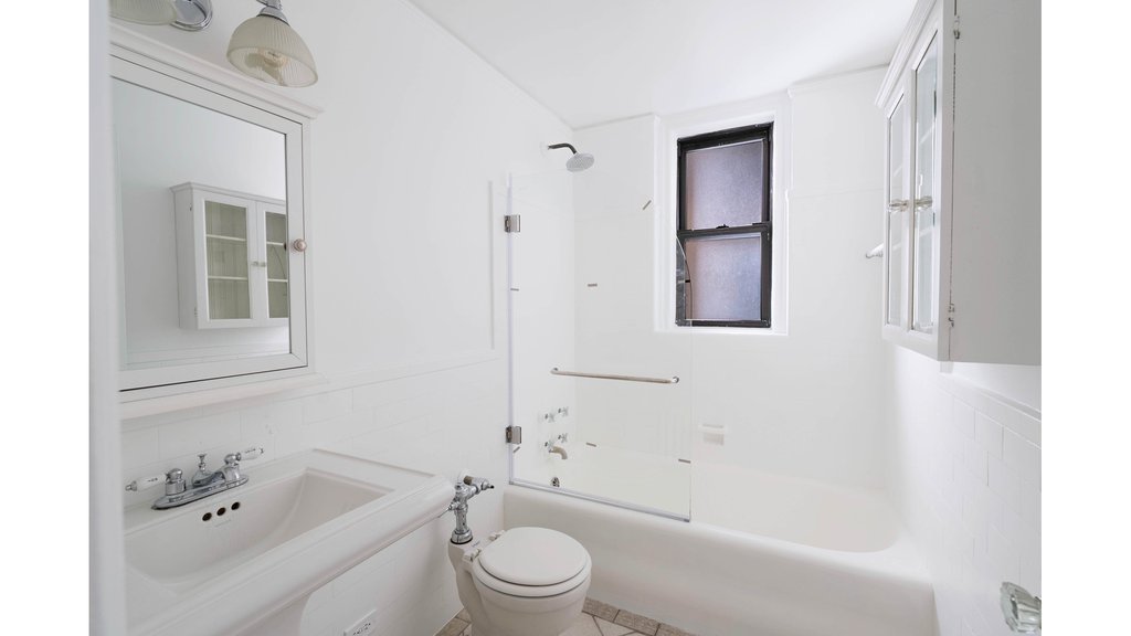 400 East 59th Street, Unit 3H photo 12