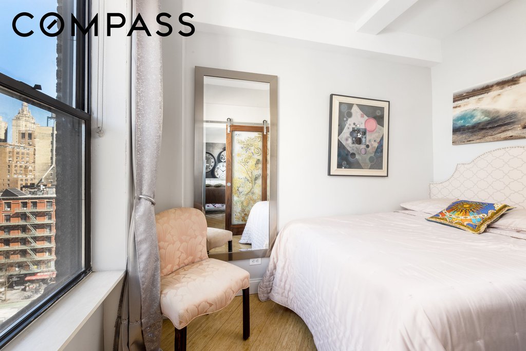 116 West 72nd Street, Unit 11B photo 4