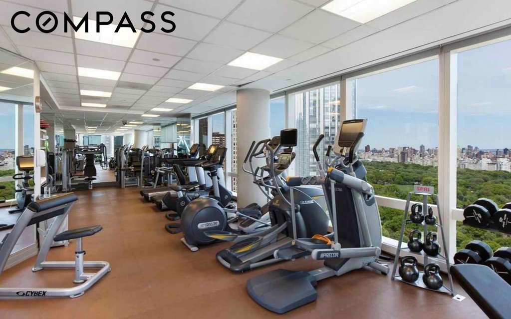 25 Columbus Circle, Unit 59F photo 8