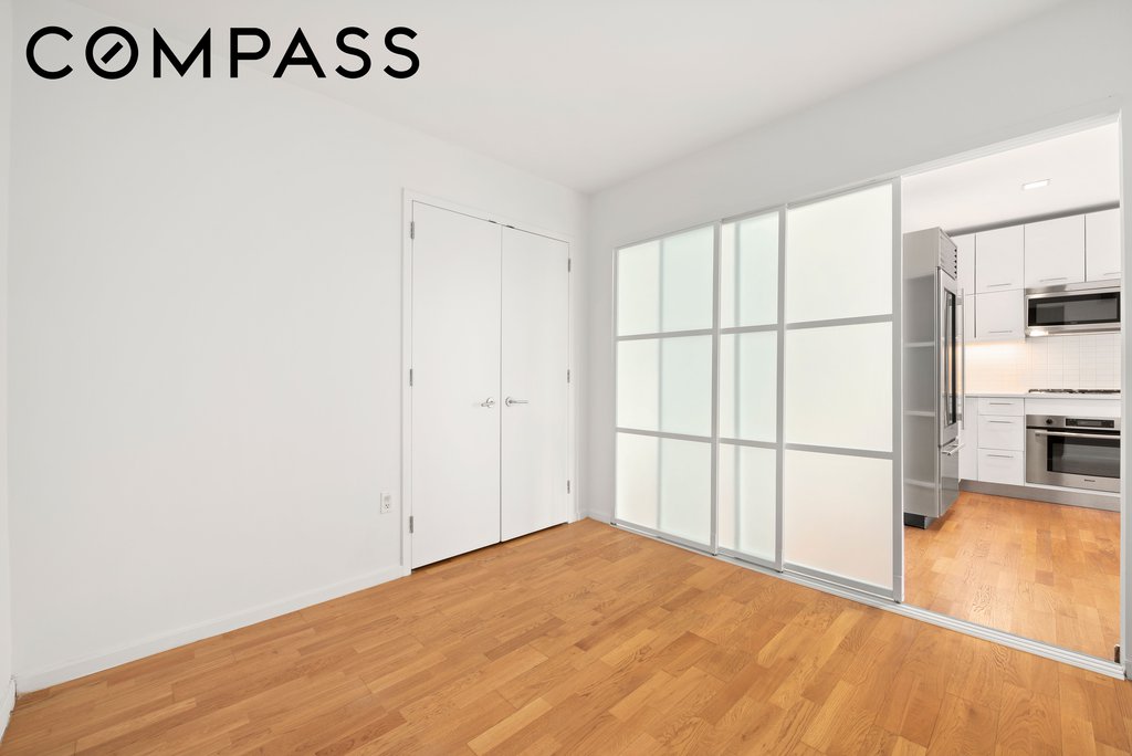 635 West 42nd Street, Unit 2H photo 8