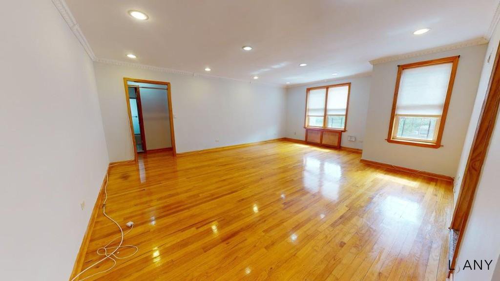 66-40 108th Street, Unit 5B photo 3