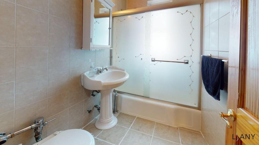 66-40 108th Street, Unit 5B photo 4