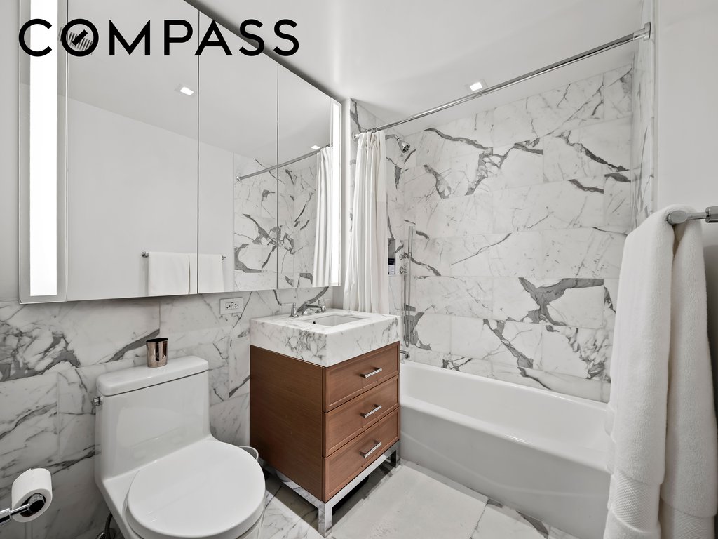210 Warren Street, Unit 9F photo 12