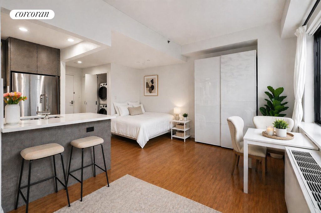 305 West 16th Street, Unit 4A photo 3