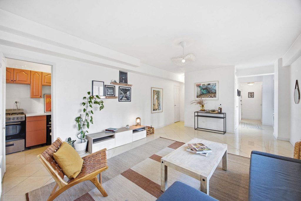 310 East 49th Street, Unit 12B