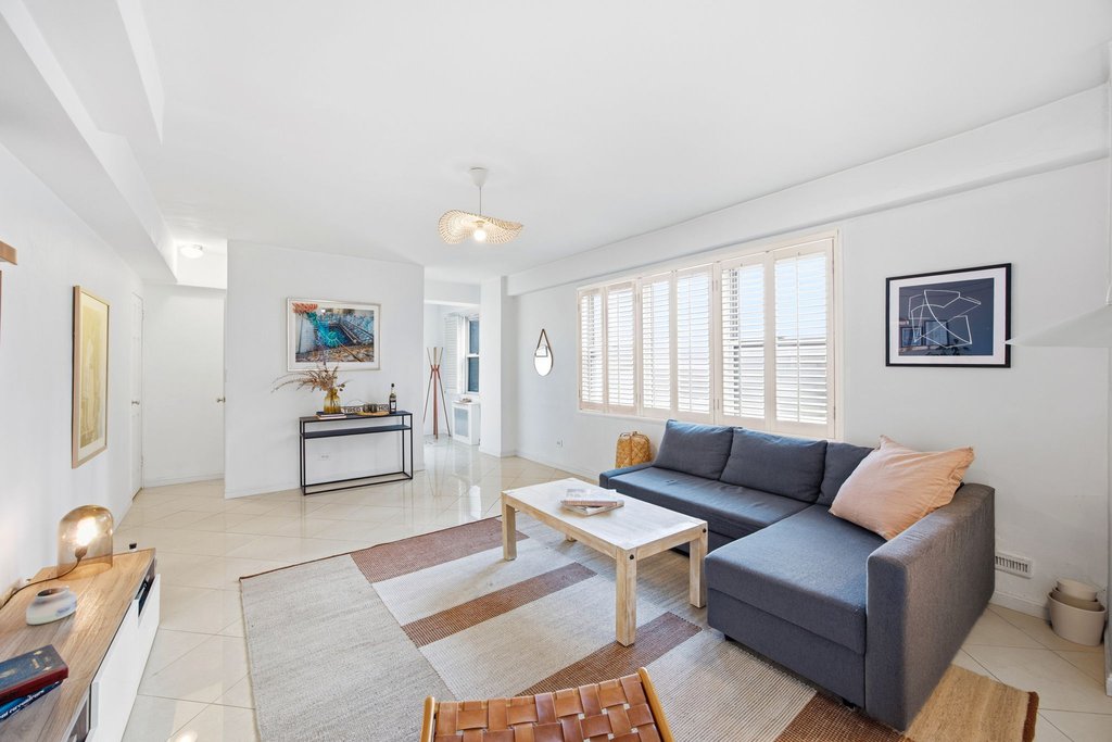 310 East 49th Street, Unit 12B photo 2