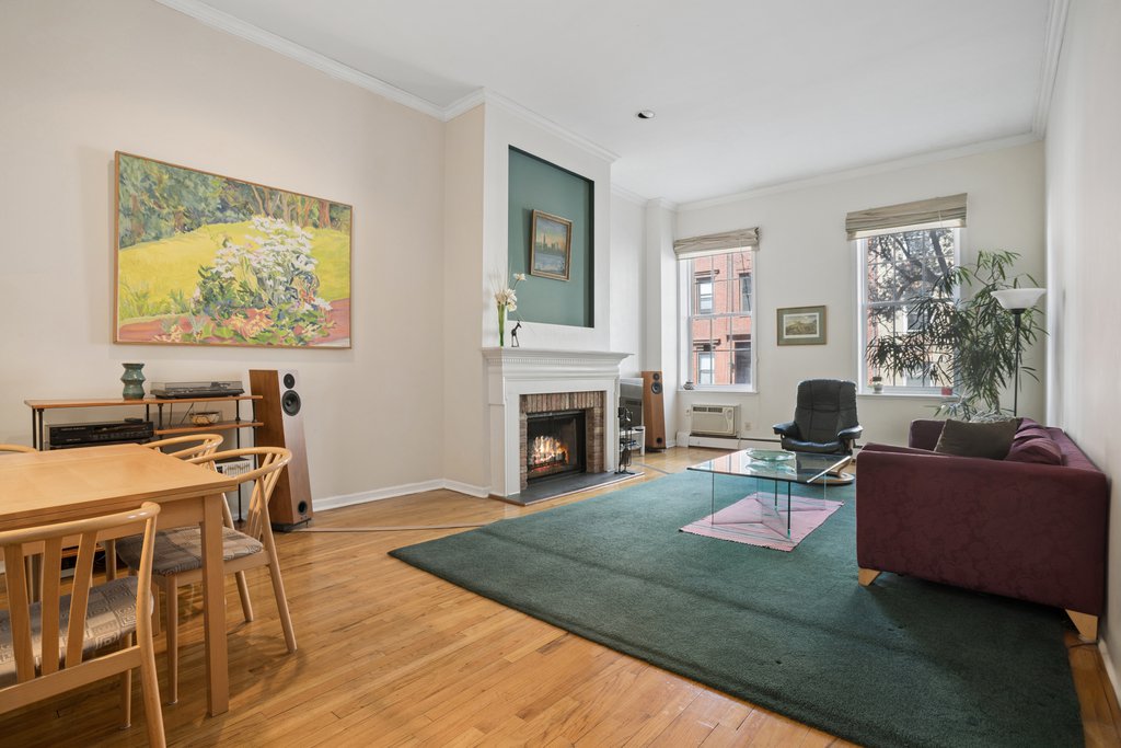 334 West 19th Street, Unit PARLORB