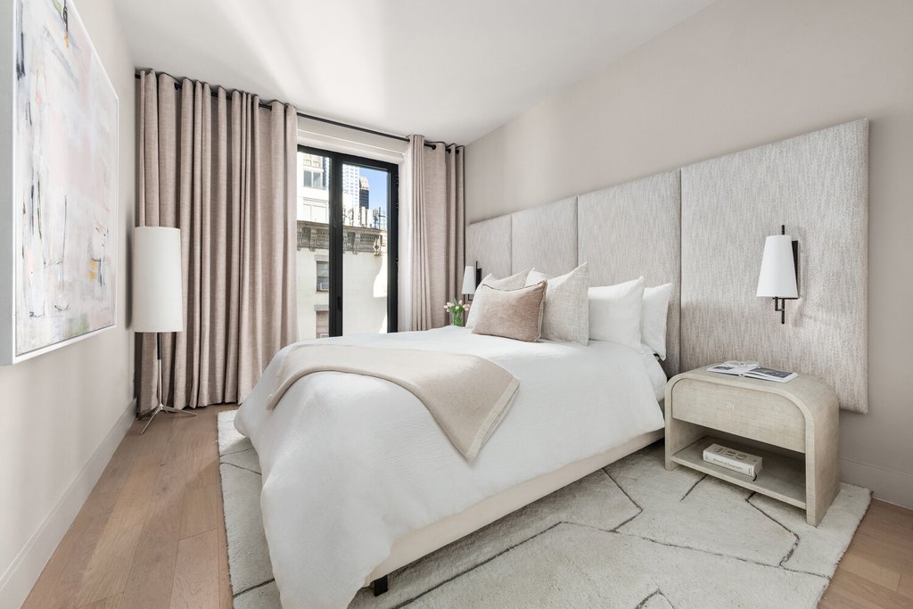 400 West 38th Street, Unit 5CN photo 3