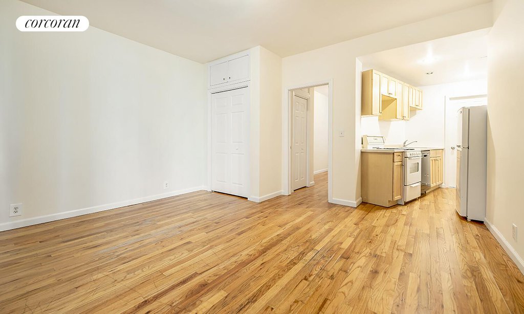 508 East 78th Street, Unit 2E photo 4