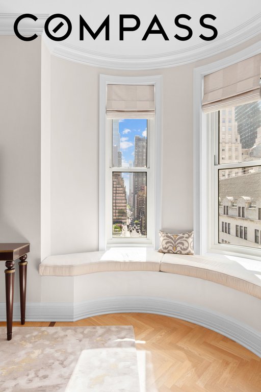 1 Central Park South, Unit 915 photo 8