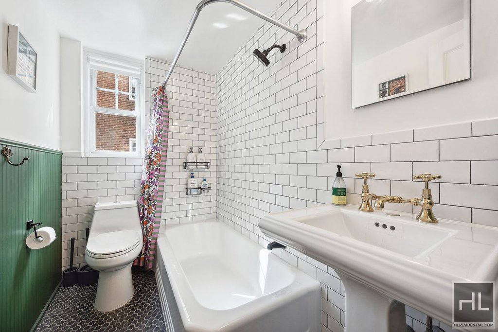 180 Cabrini Boulevard, Unit 8384 photo 14