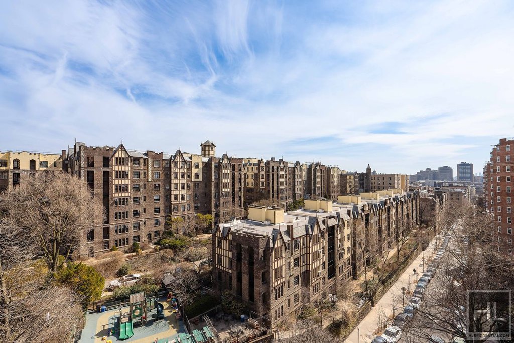 180 Cabrini Boulevard, Unit 8384 photo 25