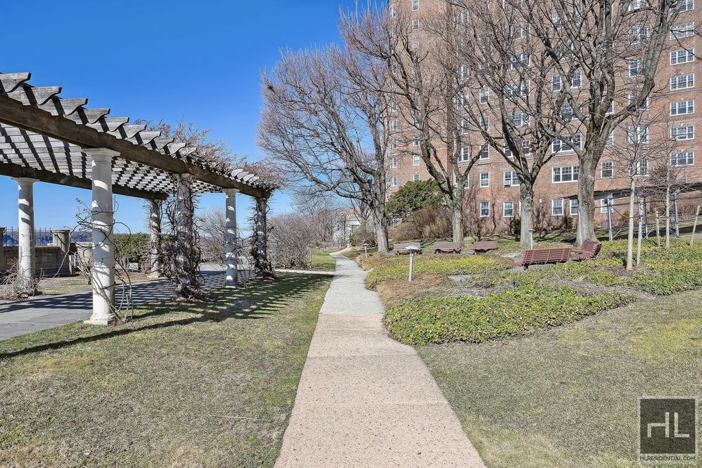 180 Cabrini Boulevard, Unit 8384 photo 31