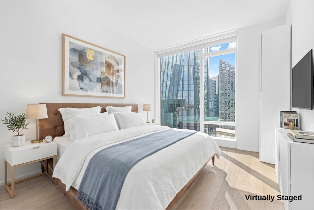 30 Riverside Boulevard, Unit 21M photo 5