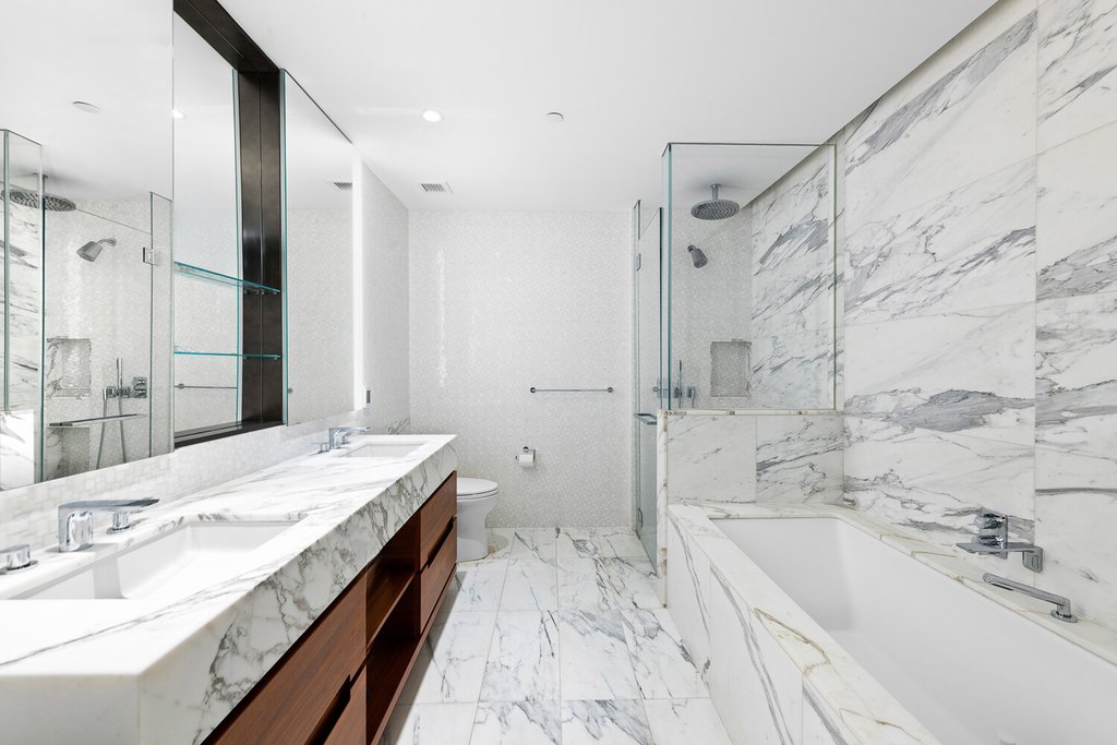 30 Riverside Boulevard, Unit 21M photo 8