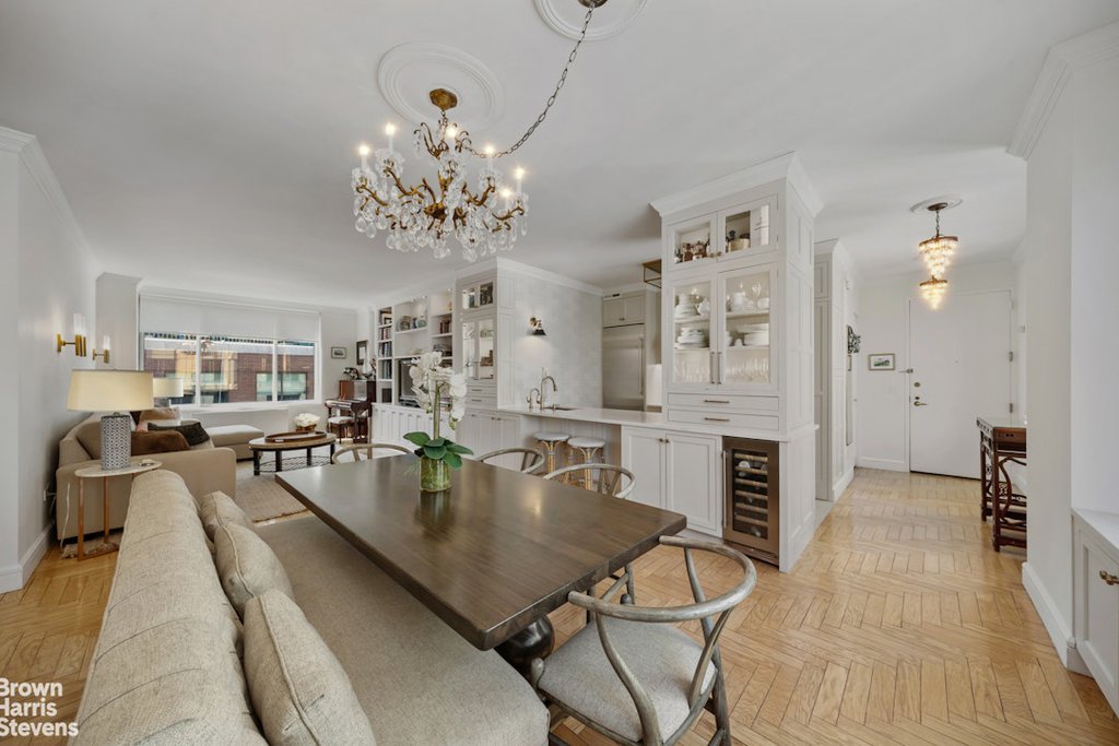 200 Riverside Boulevard, Unit 15I photo 4
