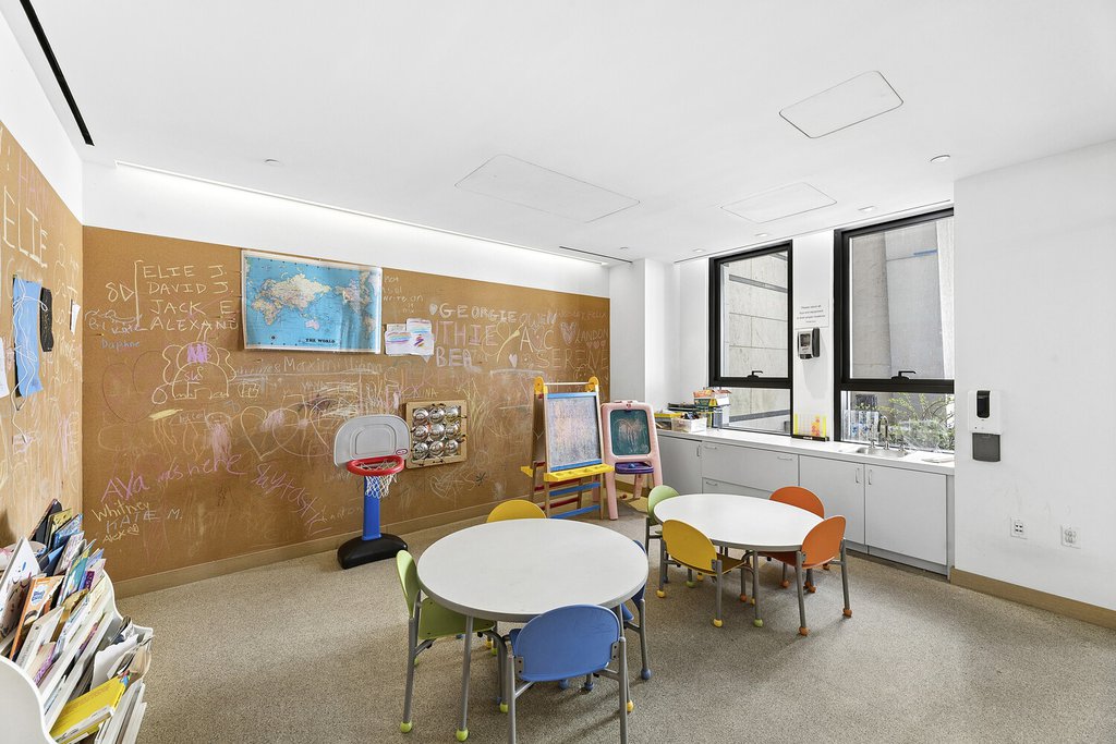 170 East End Avenue, Unit 16A photo 27