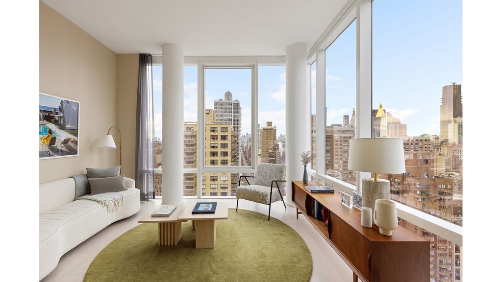 501 Third Avenue, Unit 29D