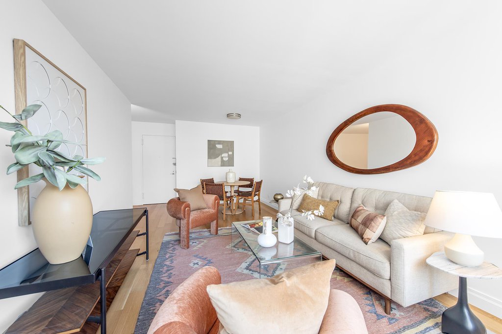 220 East 65th Street, Unit 23J photo 3