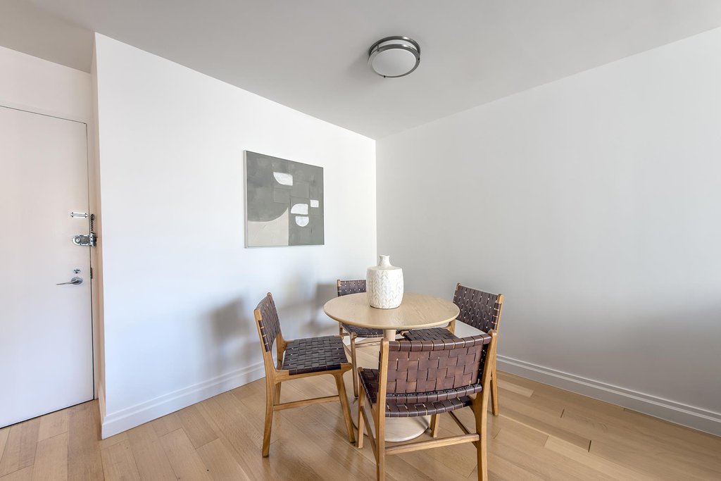 220 East 65th Street, Unit 23J photo 5