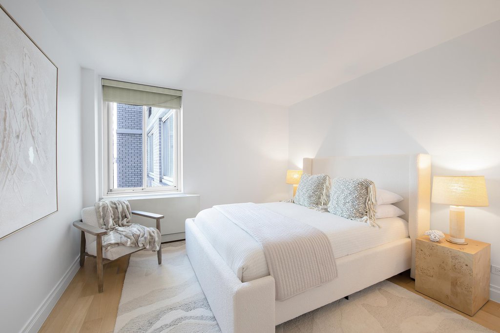 220 East 65th Street, Unit 23J photo 8