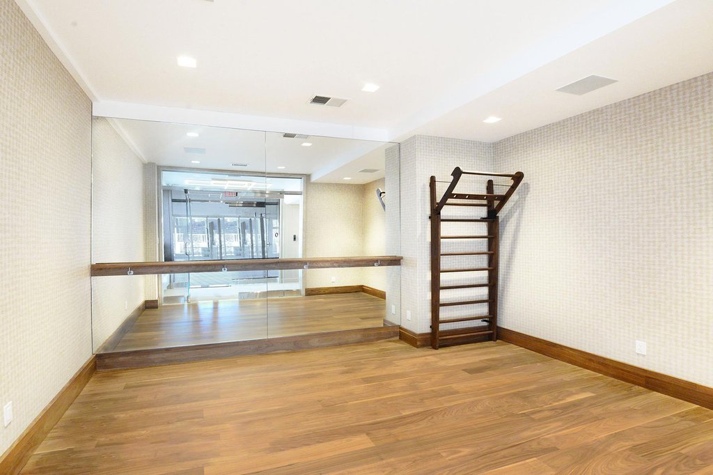 220 East 65th Street, Unit 23J photo 15