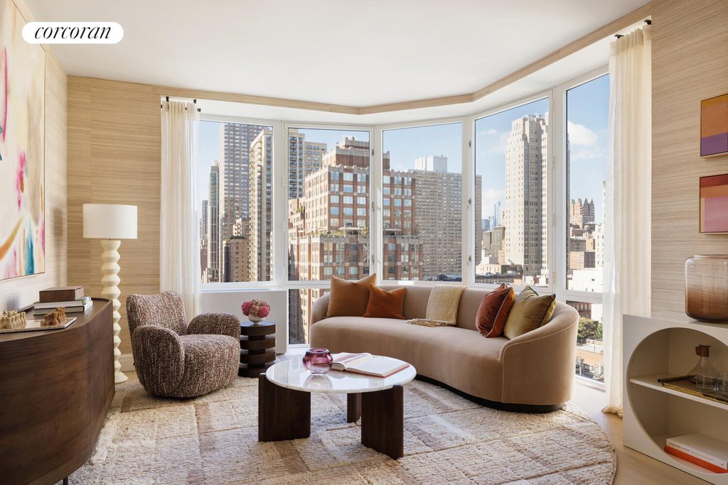 400 East 84th Street, Unit 7F