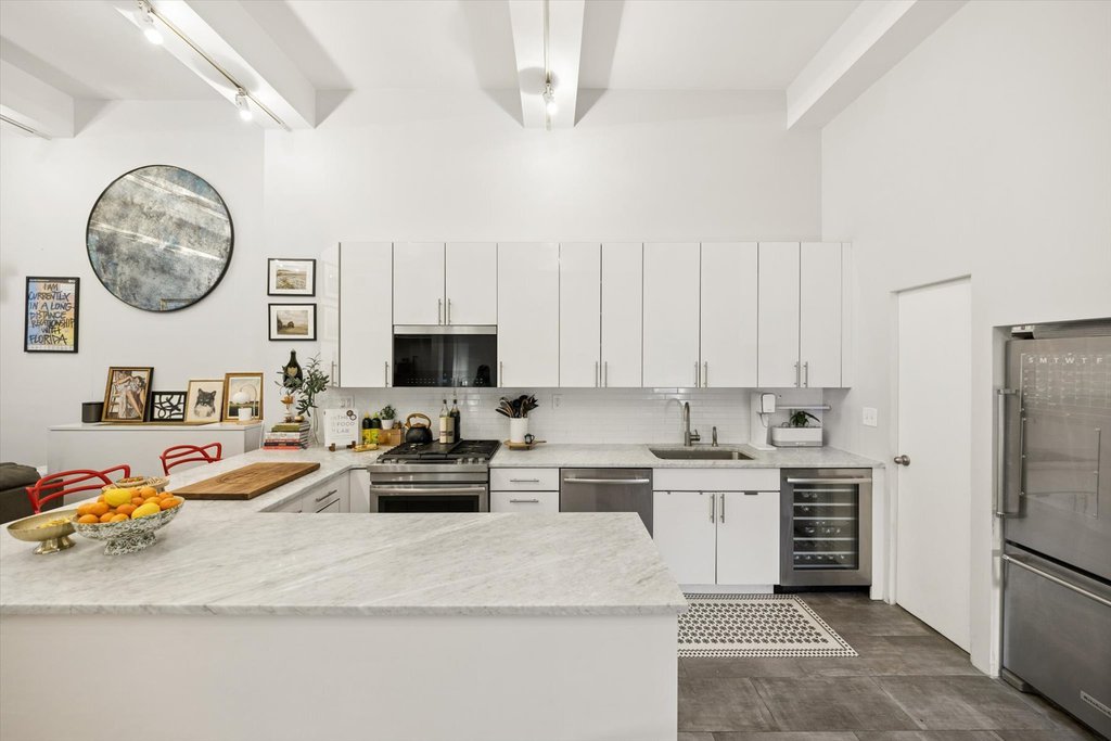 310 East 46th Street, Unit 4E photo 4