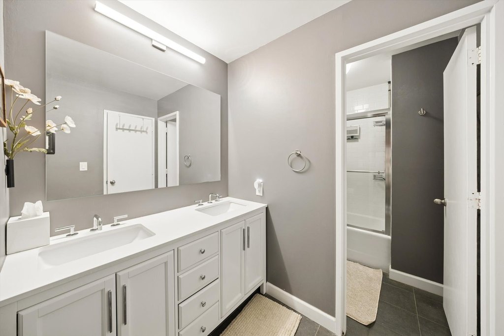 310 East 46th Street, Unit 4E photo 8