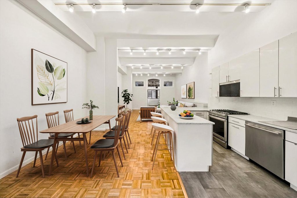310 East 46th Street, Unit 4E photo 3