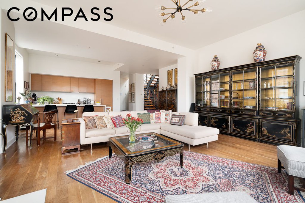 140 West 22nd Street, Unit PHC photo 2