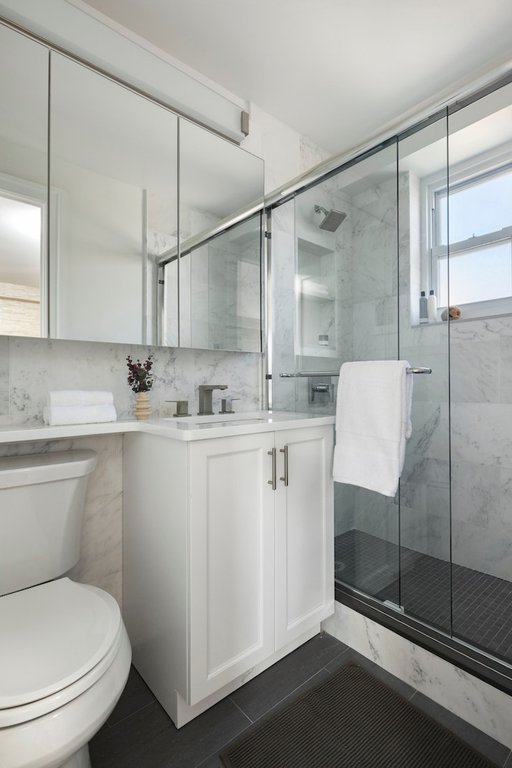 155 West 68th Street, Unit 2105 photo 6