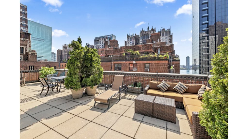 305 East 40th Street, Unit 17JK photo 16
